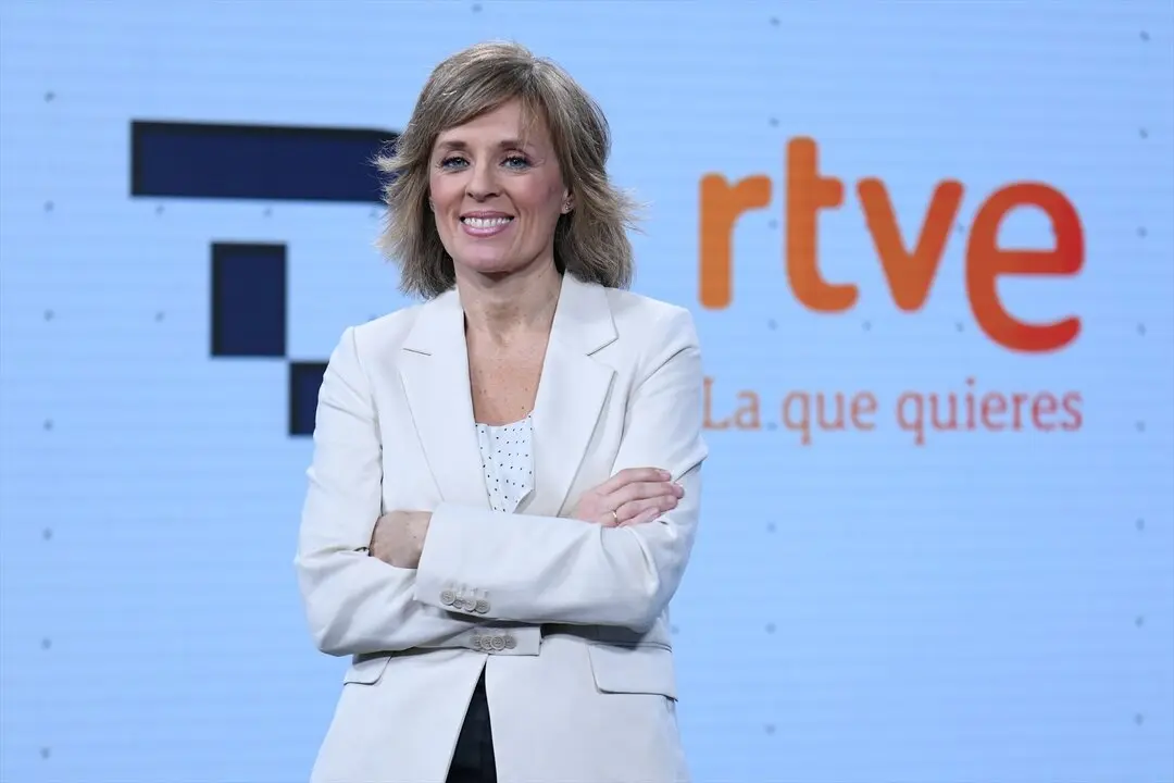 La presentadora de la segunda edici&oacute;n del Telediario de TVE, Marta Carazo. / Fernando S&aacute;nchez