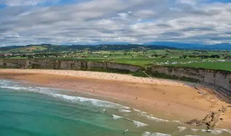 Vista de la playa de Langre. / A.S.