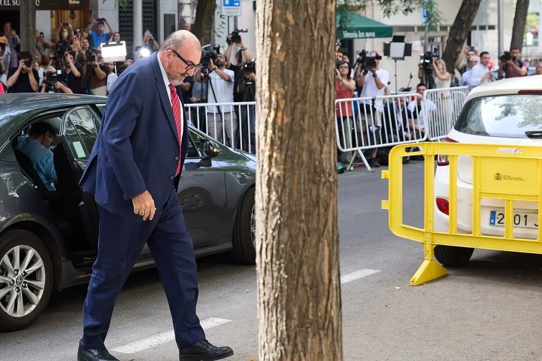 El exasesor del exministro Jos&eacute; Luis &Aacute;balos Koldo Garc&iacute;a a su llegada al Tribunal Supremo. / Jes&uacute;s Hell&iacute;n