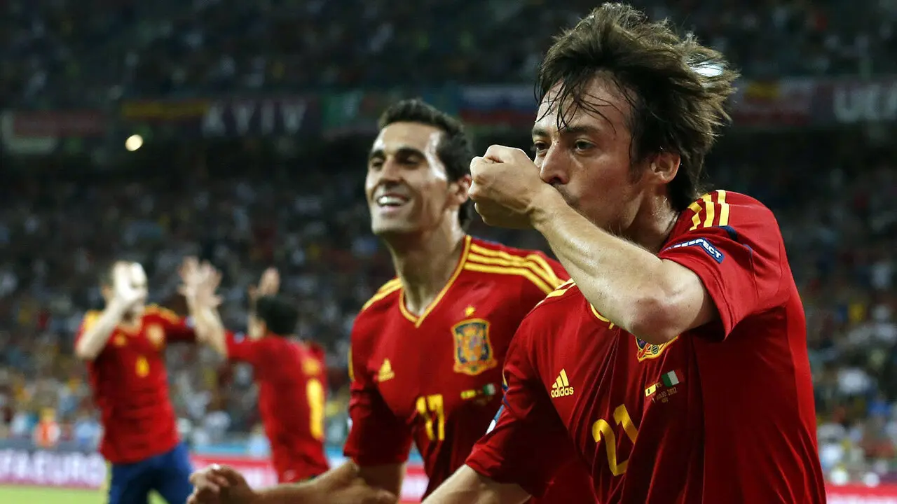 David Silva celebra con emoci&oacute;n el primer gol de la final de la Eurocopa 2012, abriendo el camino de la hist&oacute;rica goleada de Espa&ntilde;a ante Italia en Kiev.