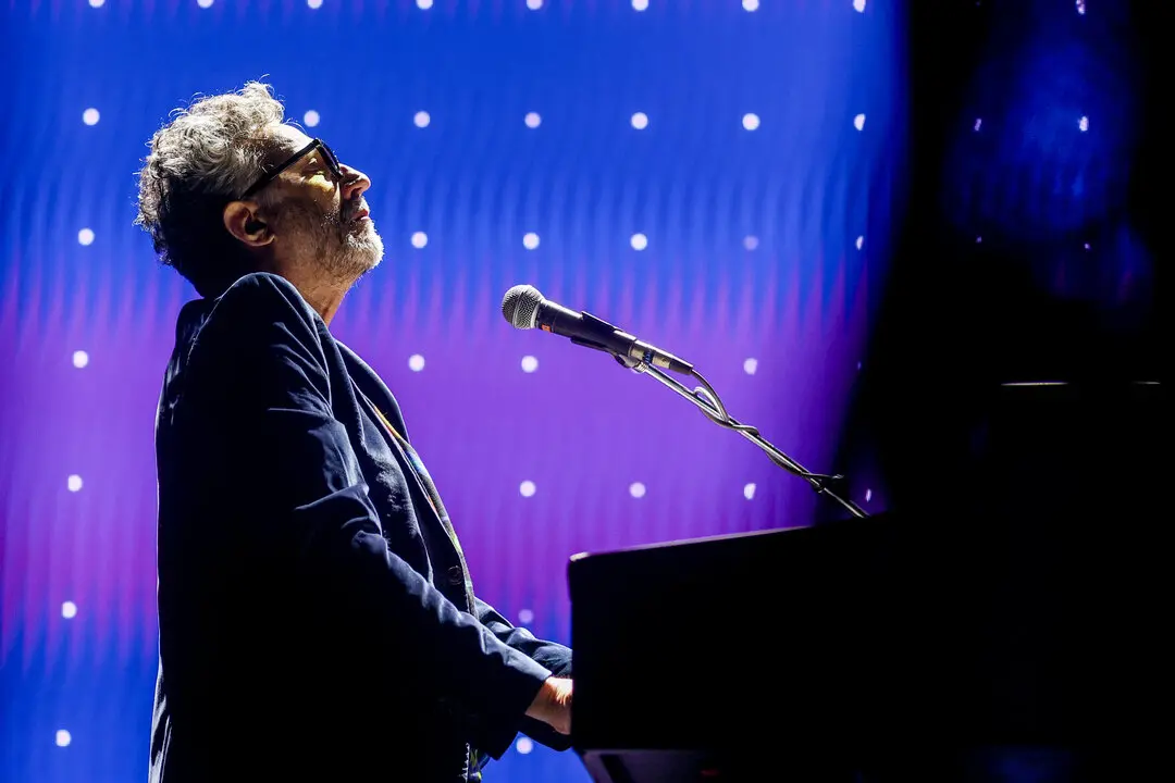Fito P&aacute;ez firm&oacute; su primer contrato discogr&aacute;fico a los 19 a&ntilde;os sin leerlo. / EP