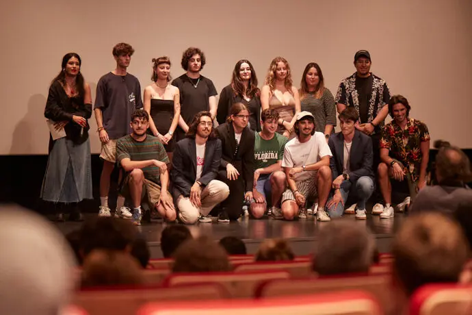J&oacute;venes realizadores c&aacute;ntabros. / x