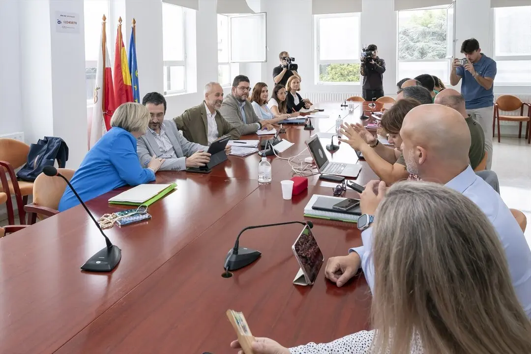 Reuni&oacute;n Educaci&oacute;n y Junta Personal Docente. / A.E.