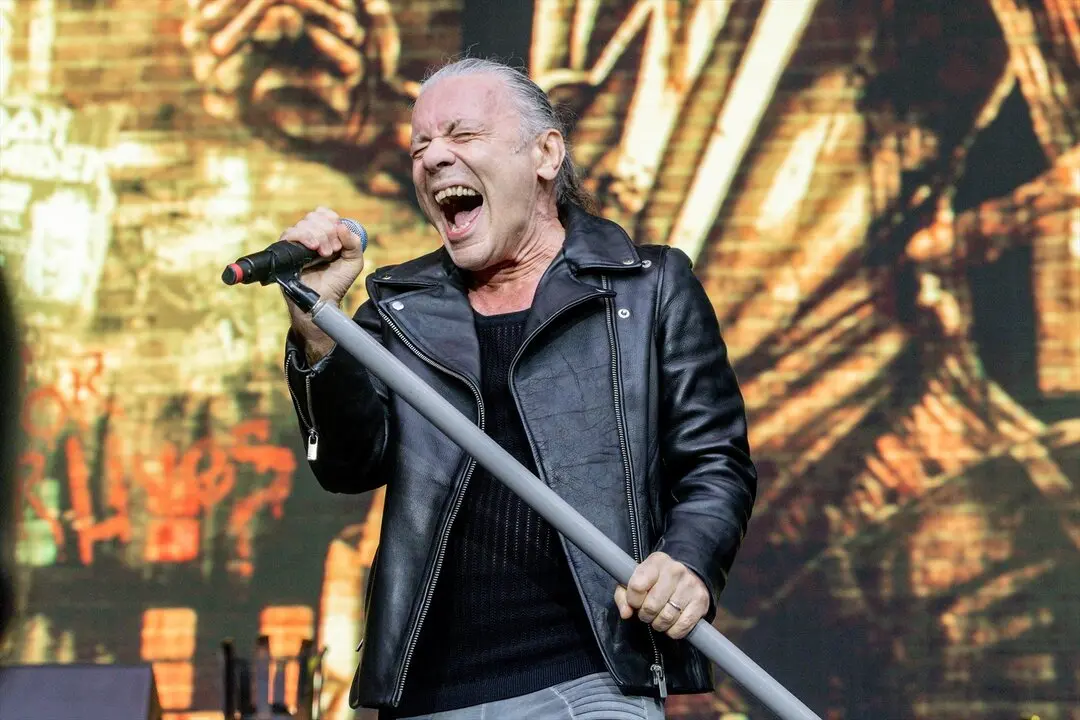 El grupo Iron Maiden durante su actuaci&oacute;n en el Estadio Metropolitano. / Ricardo Rubio