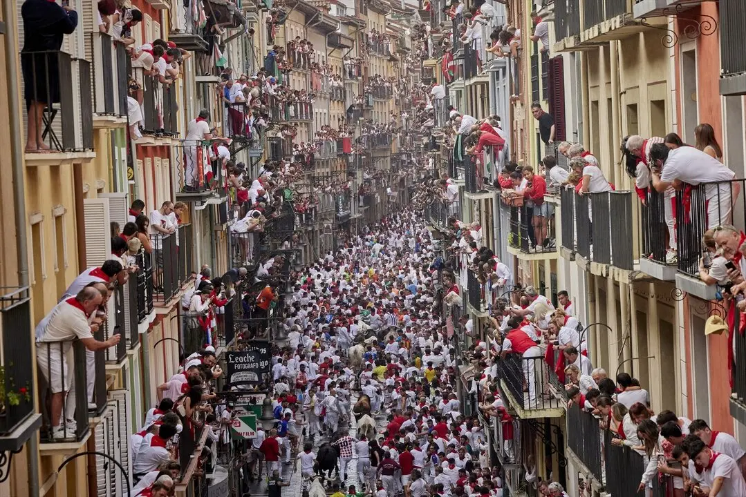 Primer encierro de San Ferm&iacute;n 2025. / Ruben Albarran
