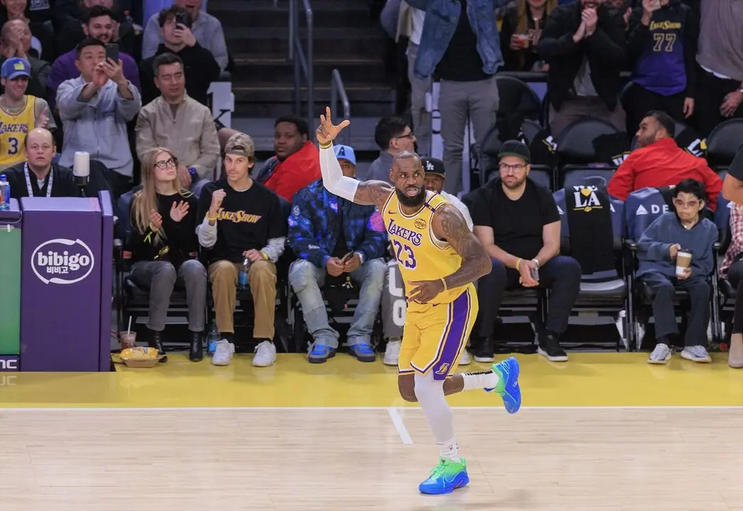 El jugador de los Lakers, Lebron James. / Javier Cardona