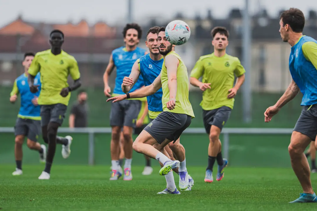Primer entrenamiento del Racing a la vuelta de las vacaciones. / RRC