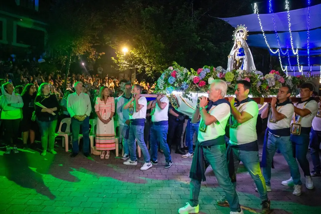 Procesi&oacute;n de la Virgen del Carmen en Revilla de Camargo. / A.E.