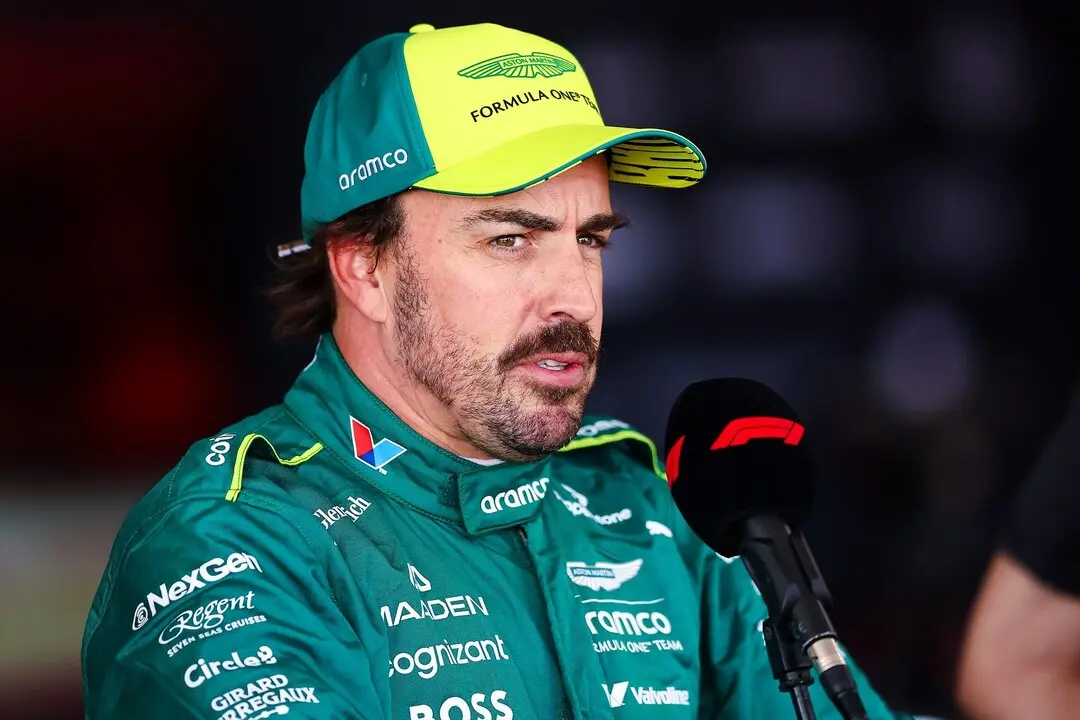 Fernando Alonso durante un Gran Premio. / EP