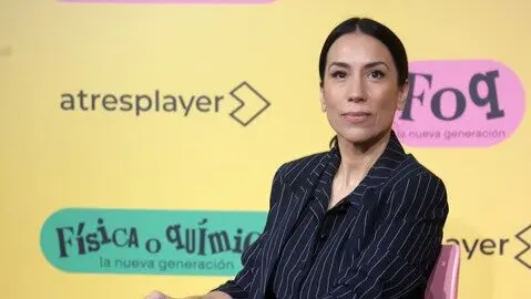 Itziar Miranda presenta La Pir&aacute;mide, concurso emitido en La 1 y RTVE Play. / EP