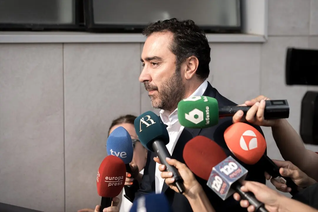 El empresario V&iacute;ctor de Aldama llega a declarar como testigo. / Diego Radam&eacute;s
