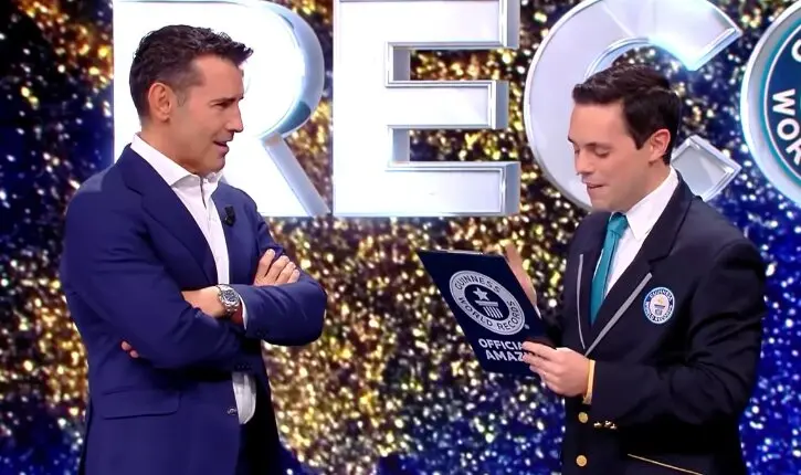 Jes&uacute;s V&aacute;zquez al recibir el reconocimiento. / Instagram