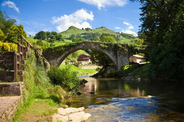 El puente de Li&eacute;rganes. / A.S.P