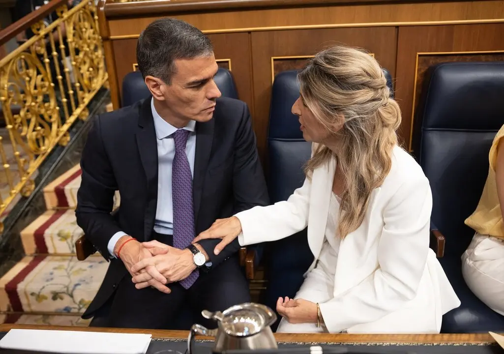 El presidente del Gobierno, Pedro S&aacute;nchez y la vicepresidenta segunda y ministra de Trabajo, Yolanda D&iacute;az. / Eduardo Parra