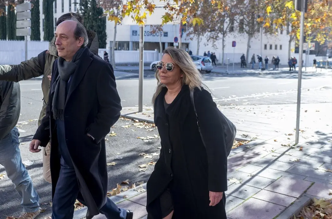 La asesora de Moncloa, Cristina &Aacute;lvarez, a su salida de los juzgados de Plaza Castilla. / Alberto Ortega