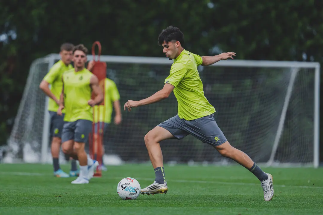 Un entrenamiento del Racing de Santander. / rrc