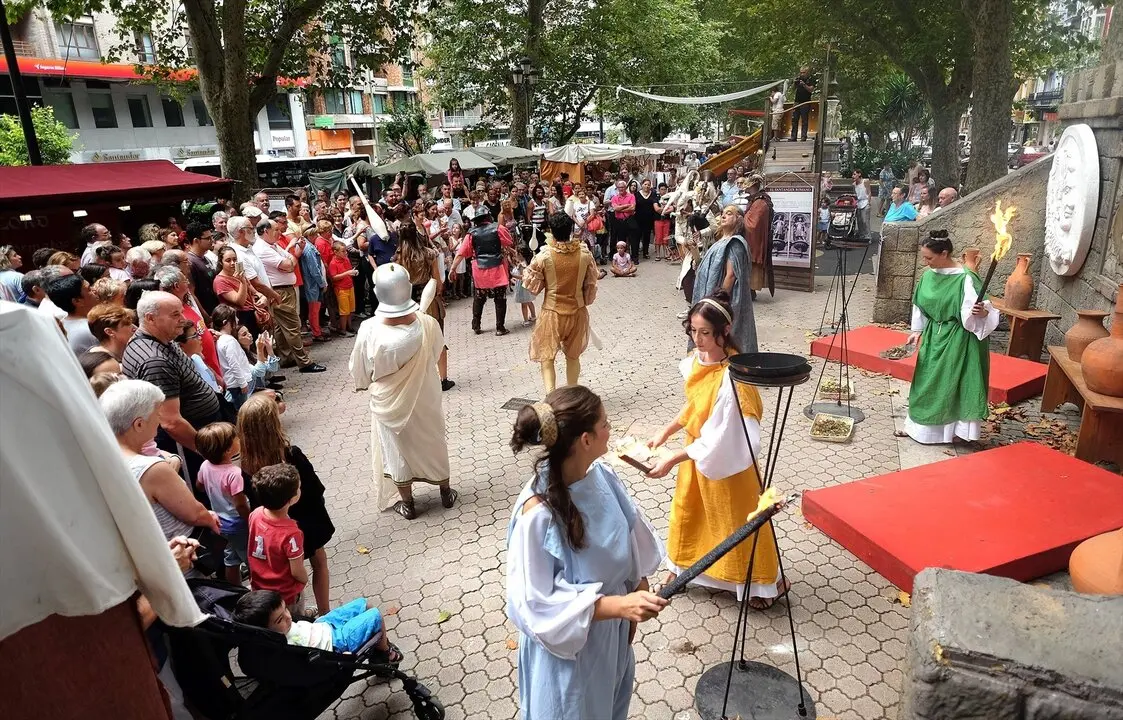 El Mercado Romano de los Santos M&aacute;rtires, del 24 al 26 de agosto en la Alameda de Oviedo. / EP
