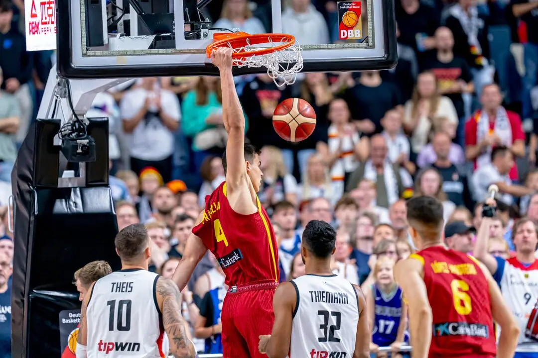 Partido disputado entre Espa&ntilde;a y Alemania. / BaloncestoESP