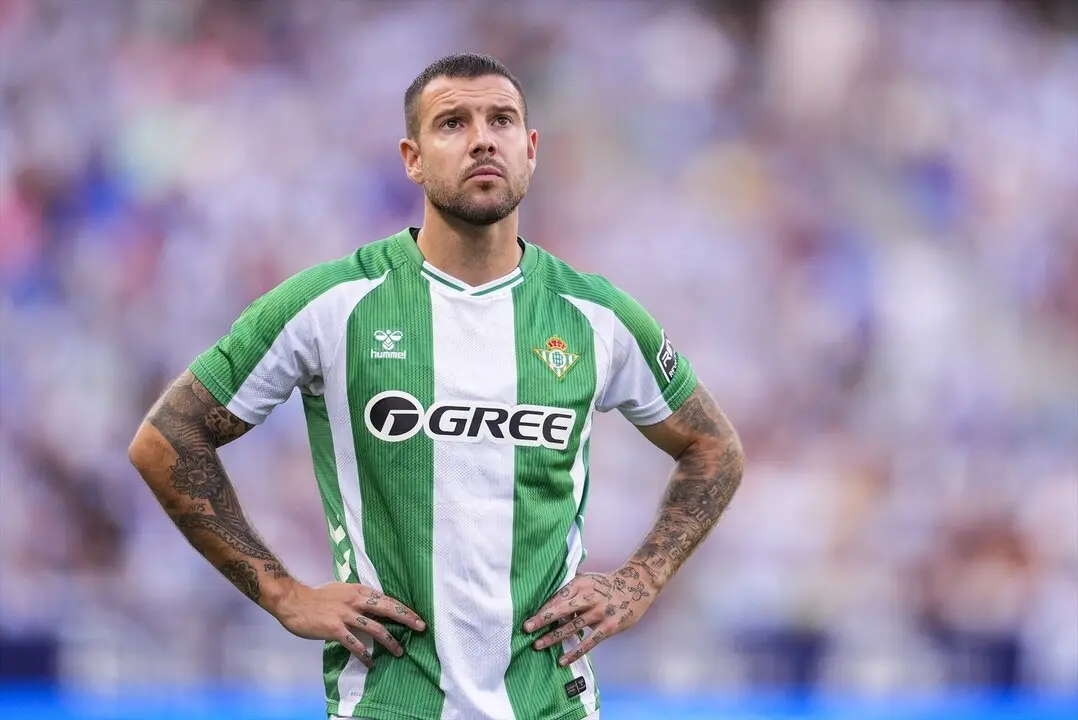 Aitor Ruibal, durante un partido con el Betis. / Joaquin Corchero