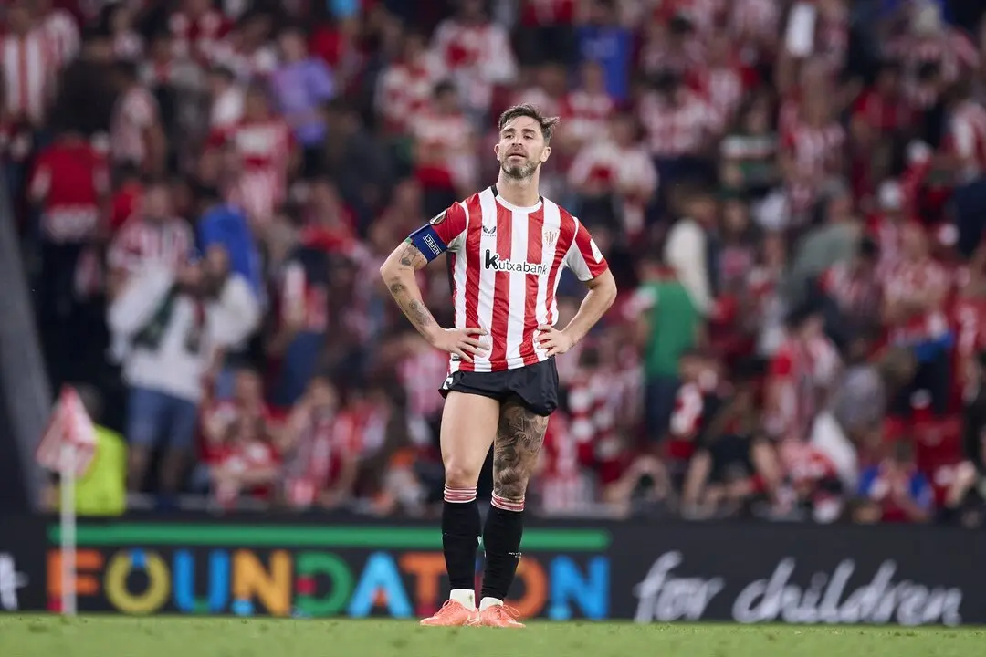 Yeray Alvarez durante un partido de la Europa League. / EP