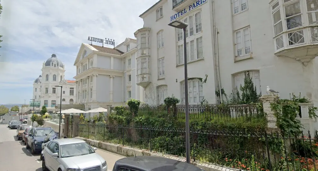 El Hotel Par&iacute;s, ubicado en el n&uacute;mero 6 de la Avenida de los Hoteles, en Santander.