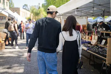 Este mercado ofrece a turistas y vecinos una experiencia diferente: historia, diversi&oacute;n y un ambiente que enamora a todos. / A.S.P