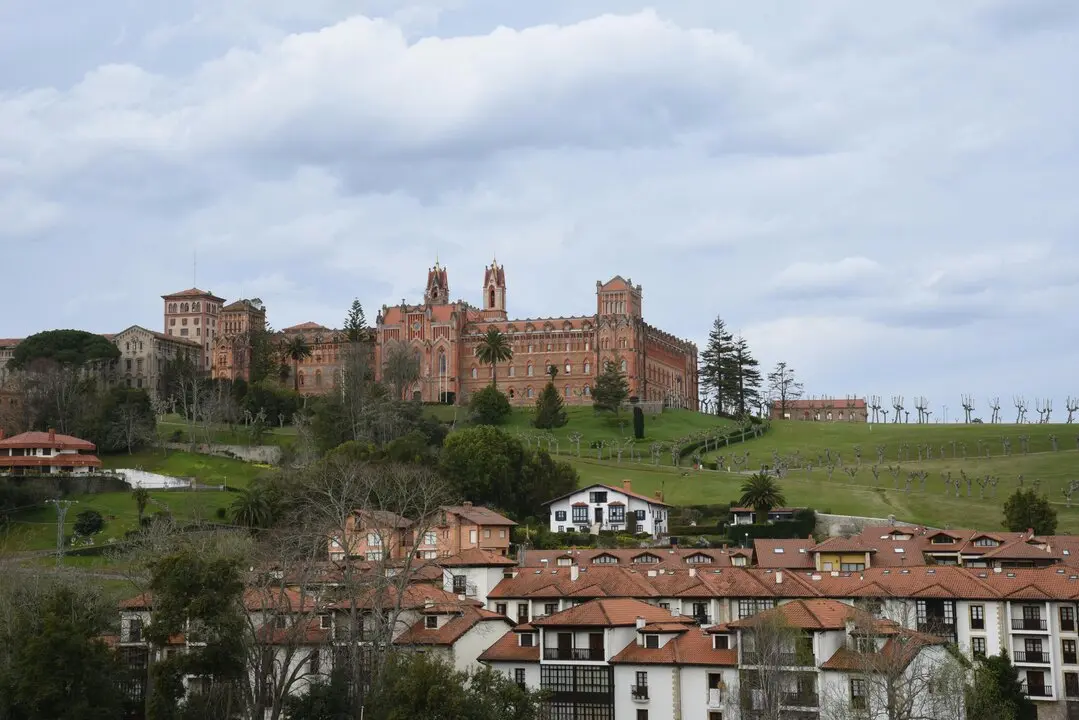 Vista de una de las zonas destacadas de Comillas. / A.P.