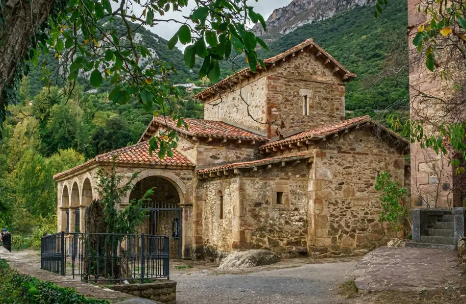 Iglesia de Santa Mar&iacute;a de Lebe&ntilde;a. / A.S.