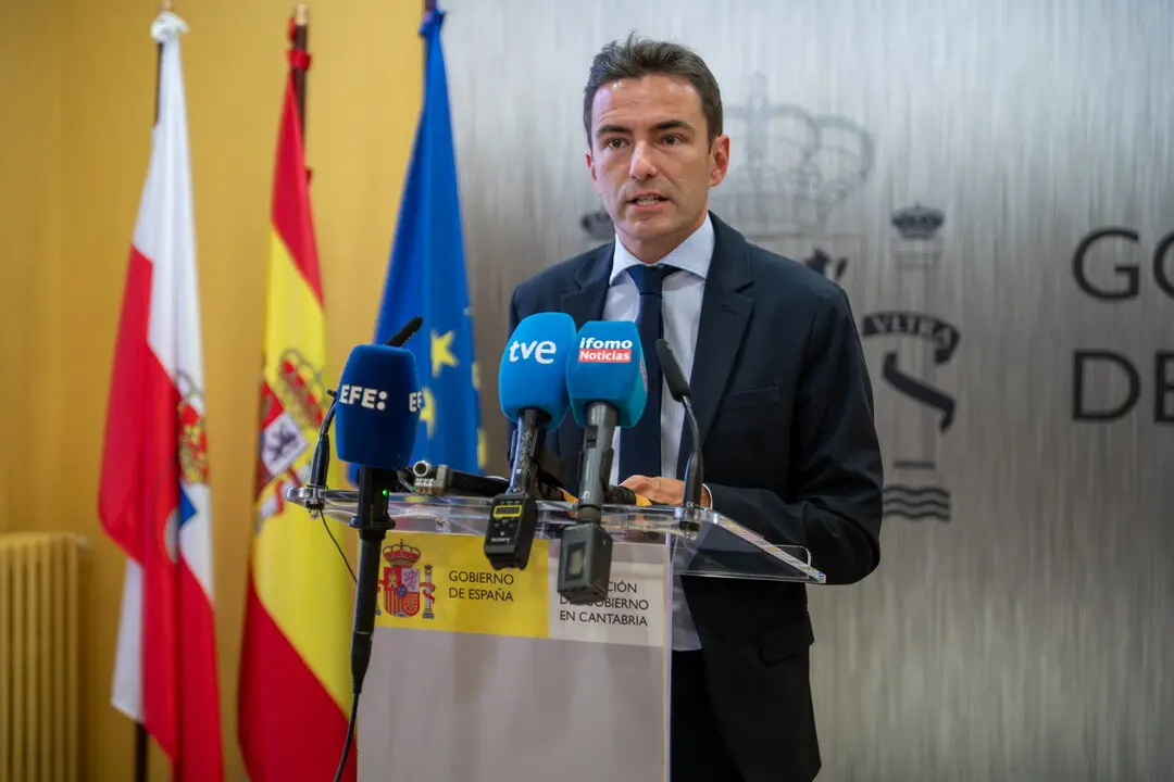 El l&iacute;der de los socialistas c&aacute;ntabros, Pedro Casares. / Alerta