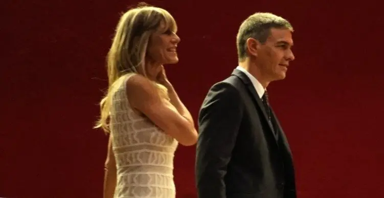 El presidente del Gobierno, Pedro S&aacute;nchez, y su mujer, Bego&ntilde;a G&oacute;mez. / EP