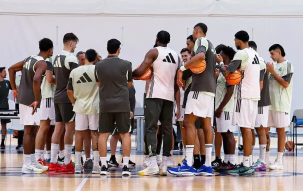 Los jugadores del Real Madrid durante un entrenamiento. / Real Madrid Baloncesto