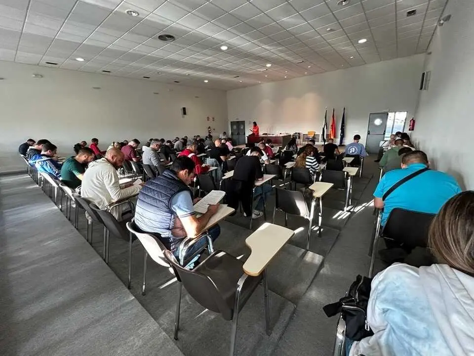 Examen en el Centro Regional de Transportes. / EP