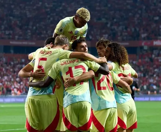 Los jugadores de Espa&ntilde;a celebran un gol. / SeFutbol