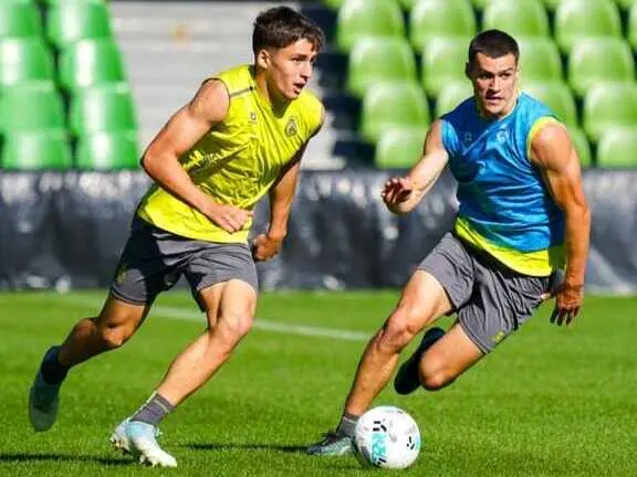 Los jugadores del Racing durante un entrenamiento previo al partido. / RRC