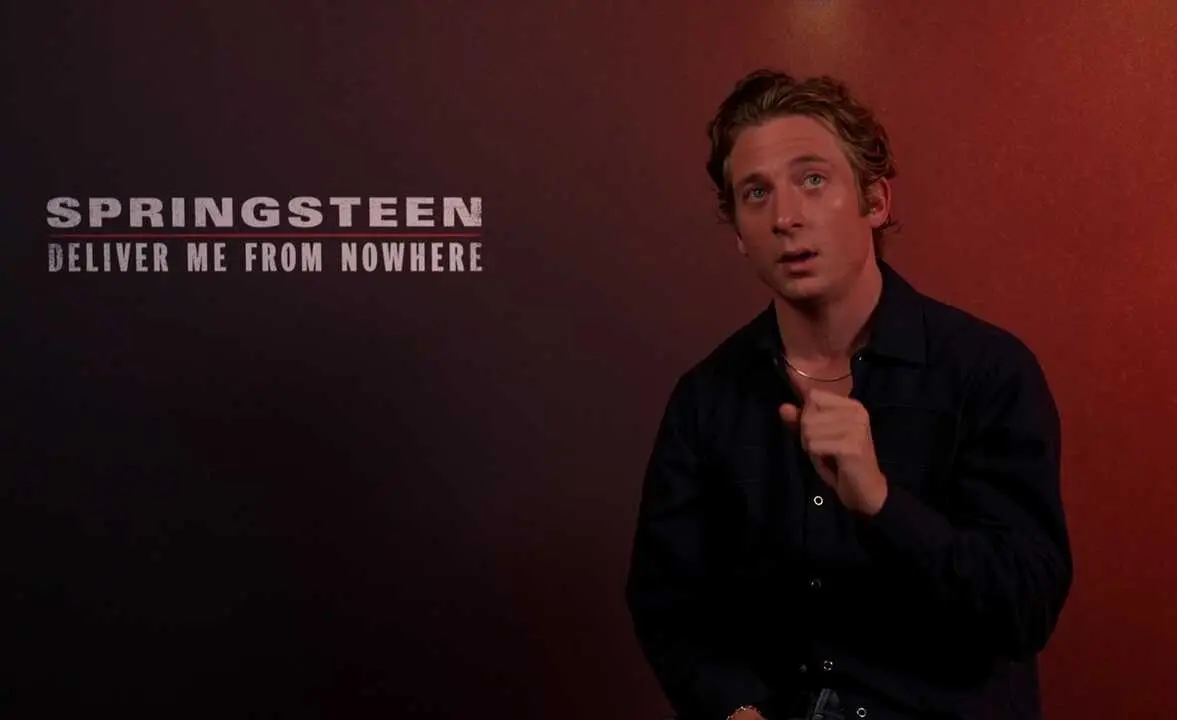 Jeremy Allen white interpreta a Bruce Springsteen en un nuevo biopic. / EP