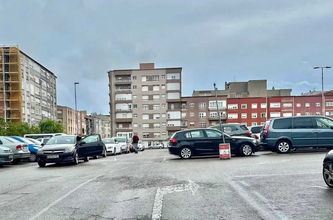 Uno de los parking gratis de la ciudad. / EP