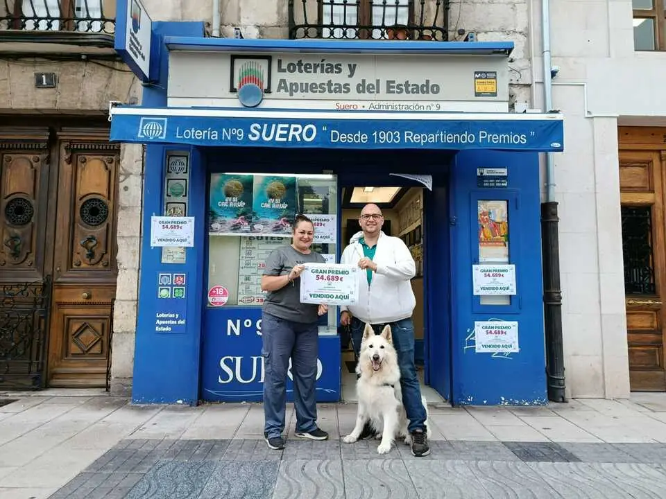 El ganador del boleto premiado. / L.A.E