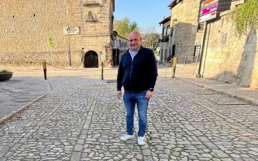 El exalcalde de Santillana del Mar, &Aacute;ngel Rodr&iacute;guez. / A.E