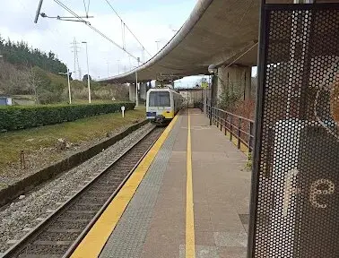 Apeadero de la estaci&oacute;n de Feve en Ganzo. / A.E.