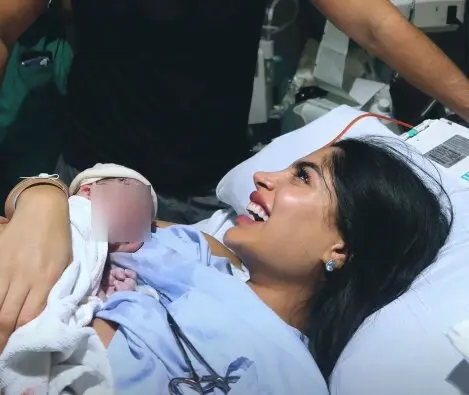 La foto subida por Ilia Topuria que confirma la paternidad de Omar Montes. / IG