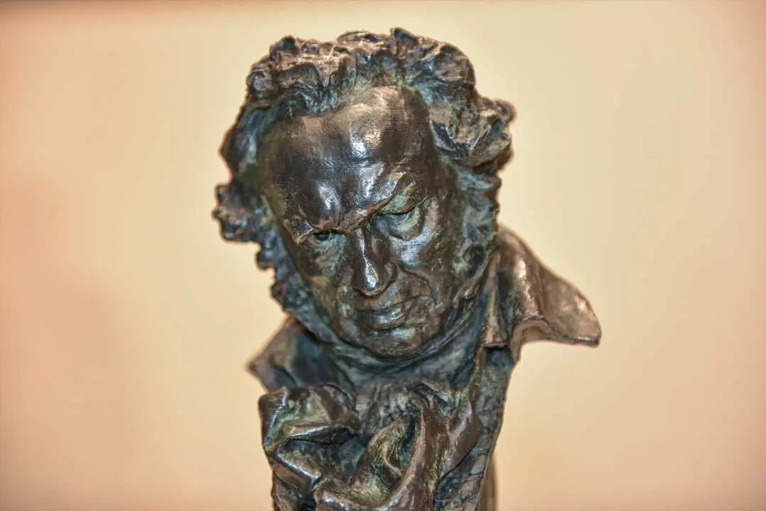 Foto detalle de la estatuilla de Goya. / EP / Archivo