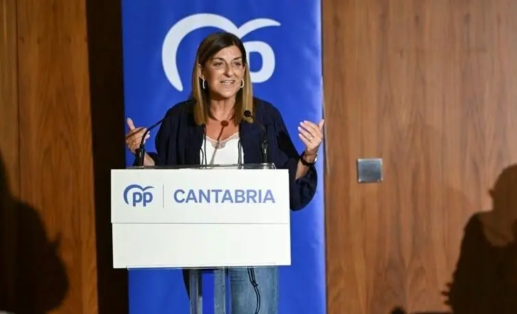 Buruaga durante un acto. / Sebasti&aacute;n Hipperdinger