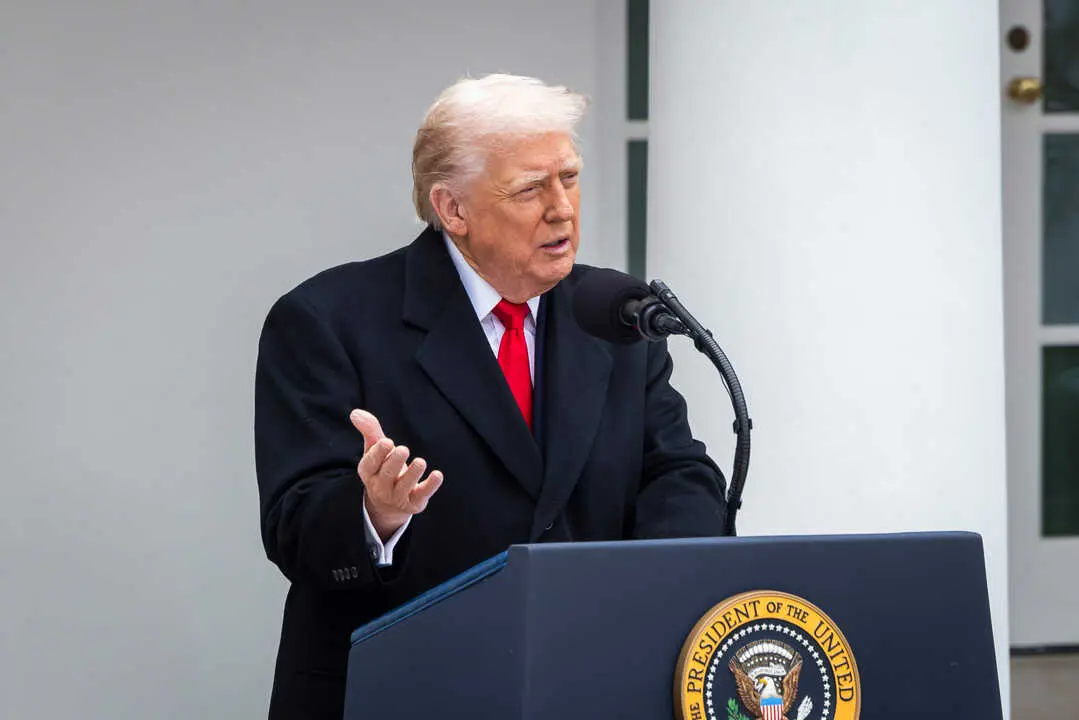Trump tacha de "terrorismo" el tiroteo contra dos miembros de la Guardia Nacional y lo atribuye a un afgano. / EP