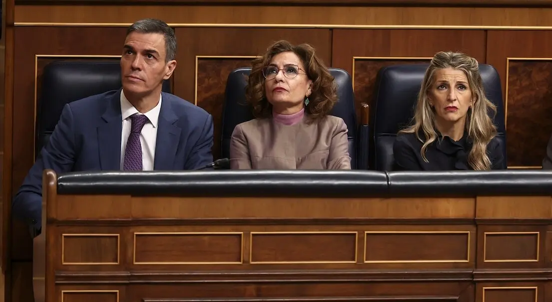 Pedro S&aacute;nchez, Montero y D&iacute;az durante la sesi&oacute;n de control al Gobierno. / Eduardo Parra / Europa Press