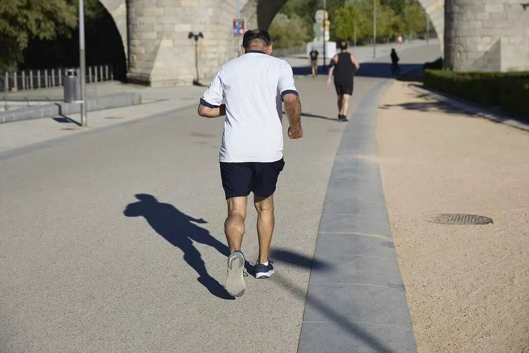 Una persona trotando. / EP
