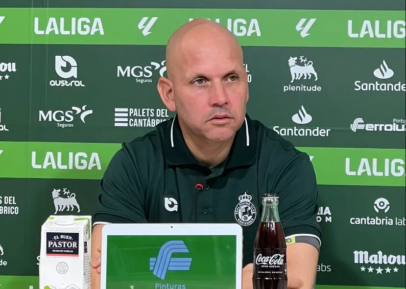 Jos&eacute; Alberto durante la rueda de prensa de hoy. / RRC