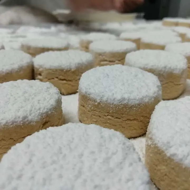 Los polvorones de bellota permitieron celebrar la Navidad en tiempos de escasez. / EP