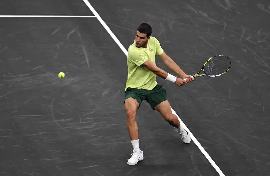 Carlos Alcaraz gana a Joao Fonseca en el 'super tie-break' en una exhibici&oacute;n en Miami. / EP