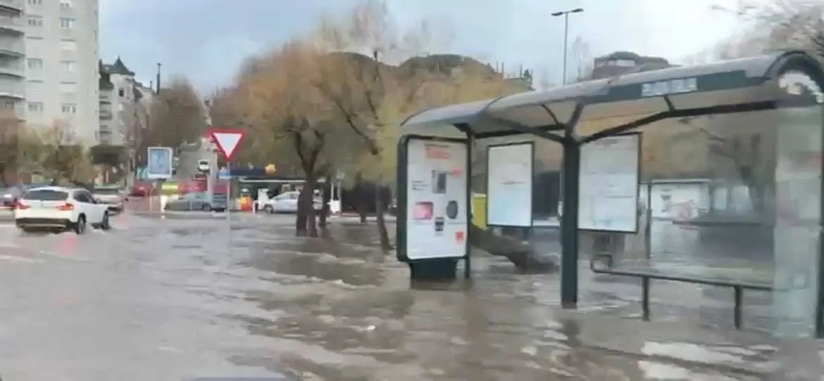 Inundaciones en la Plaza de Italia. / EP