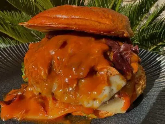 Una de las hamburguesas del restaurante. / C.R.
